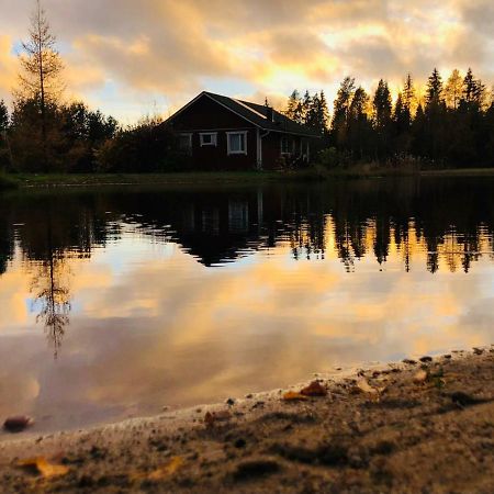 Hannunluhdan Lomamoekit Karijoki Eksteriør bilde